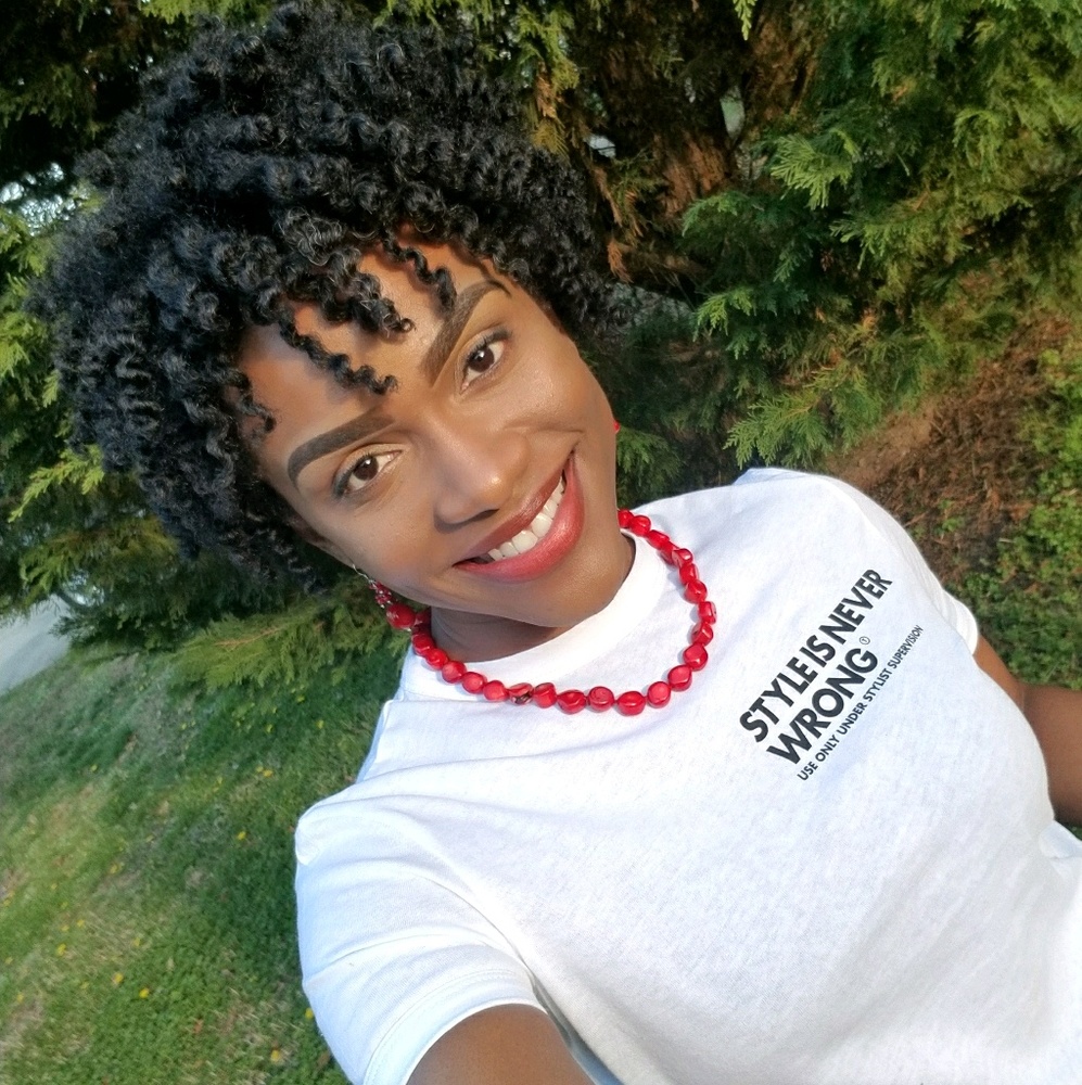 Meet your Posher, Tiffany